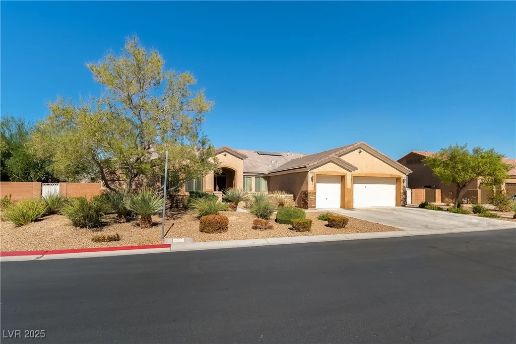 164 Glenbrook Estates, Las Vegas, NV 89183