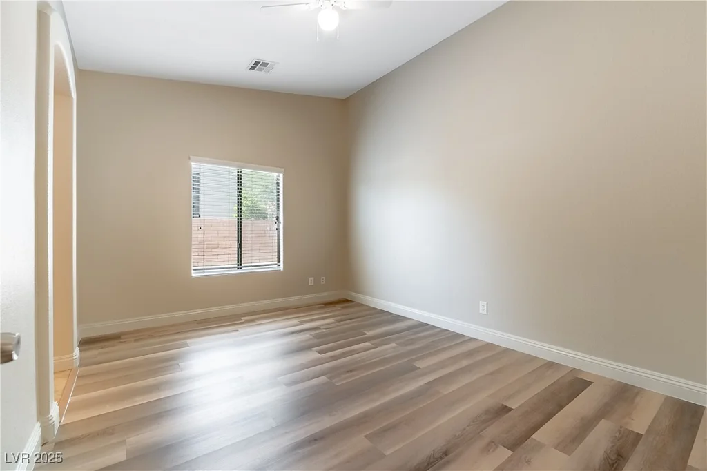 164 Glenbrook Estates, Las Vegas, NV 89183