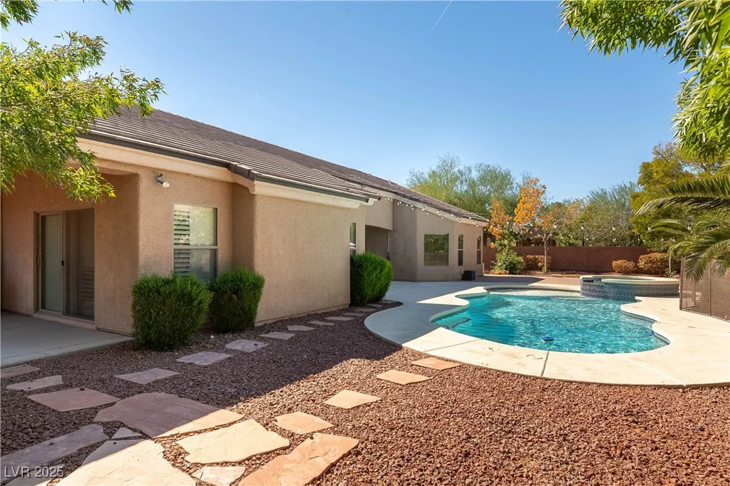 164 Glenbrook Estates, Las Vegas, NV 89183