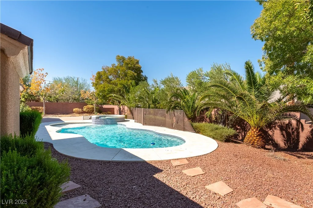 164 Glenbrook Estates, Las Vegas, NV 89183