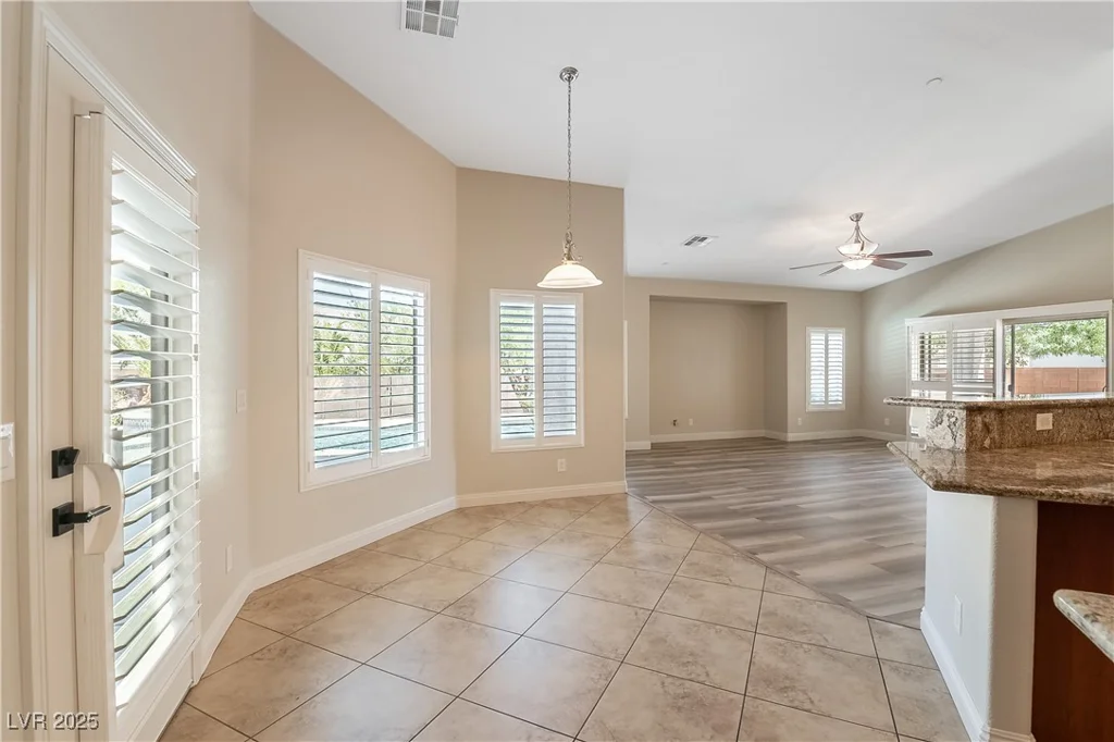 164 Glenbrook Estates, Las Vegas, NV 89183