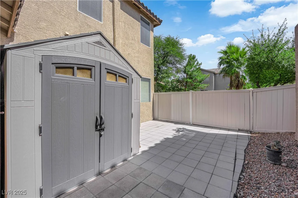 1047 Pearl Isle, Las Vegas, NV 89123
