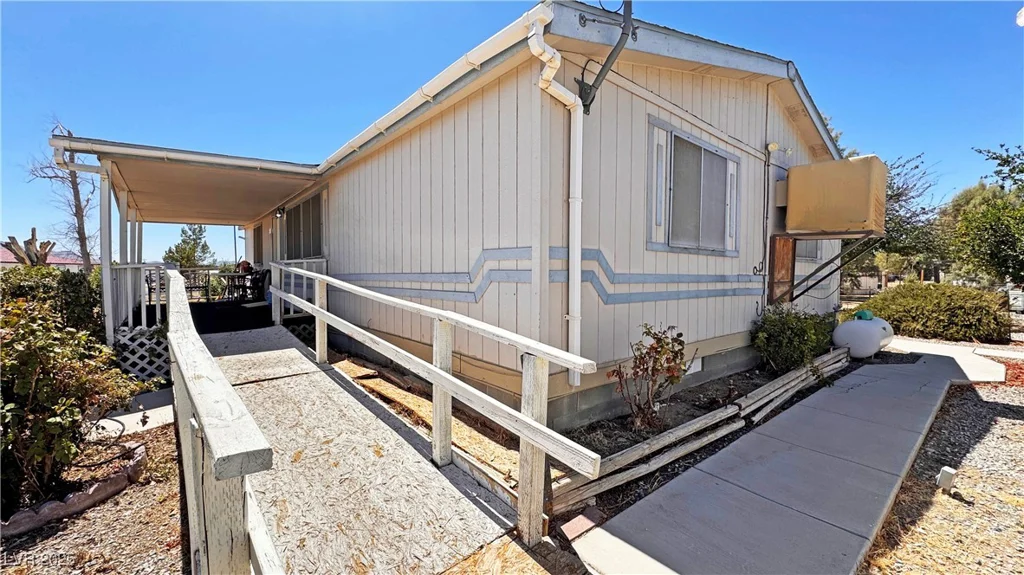 1050 Donner, Pahrump, NV 89048