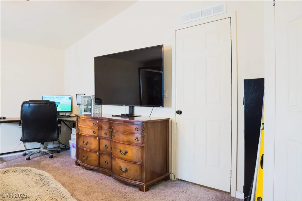 7600 Pioneer, Pahrump, NV 89061