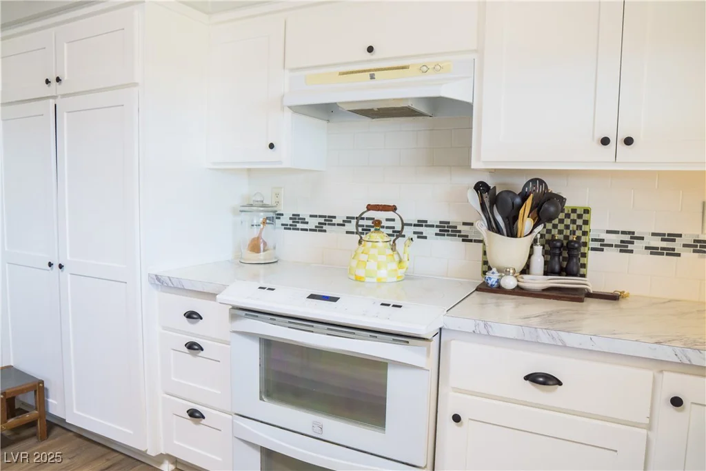 7600 Pioneer, Pahrump, NV 89061