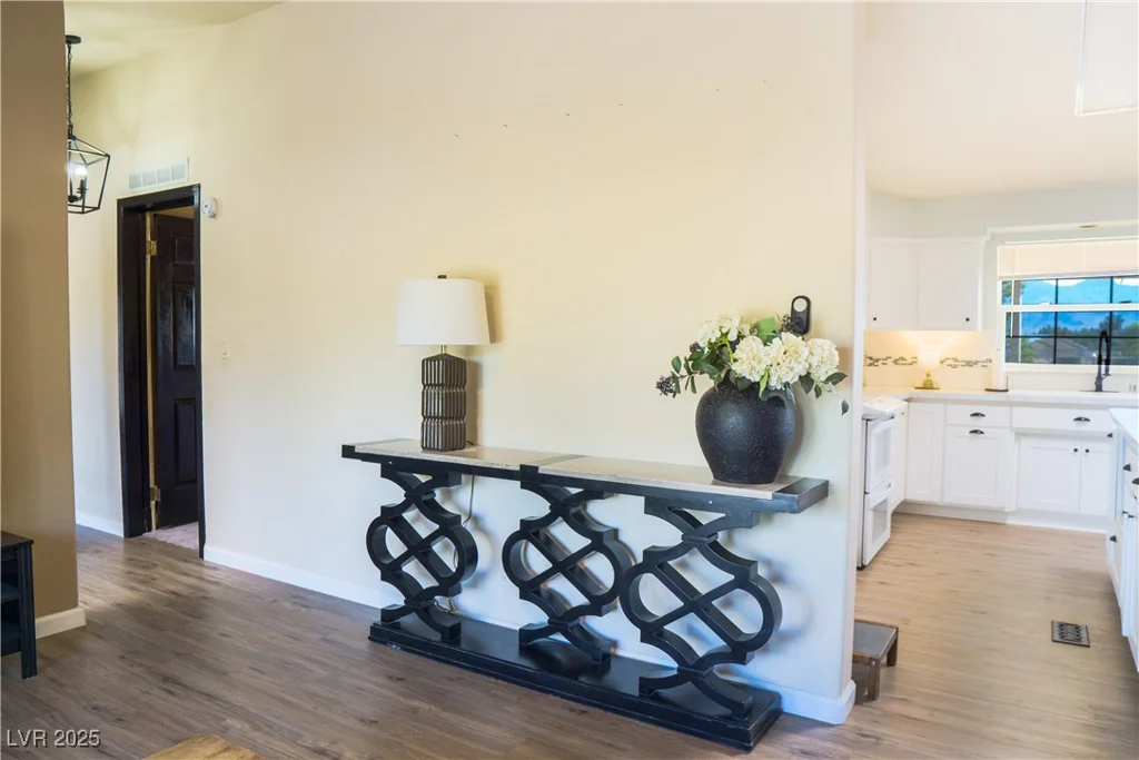 7600 Pioneer, Pahrump, NV 89061