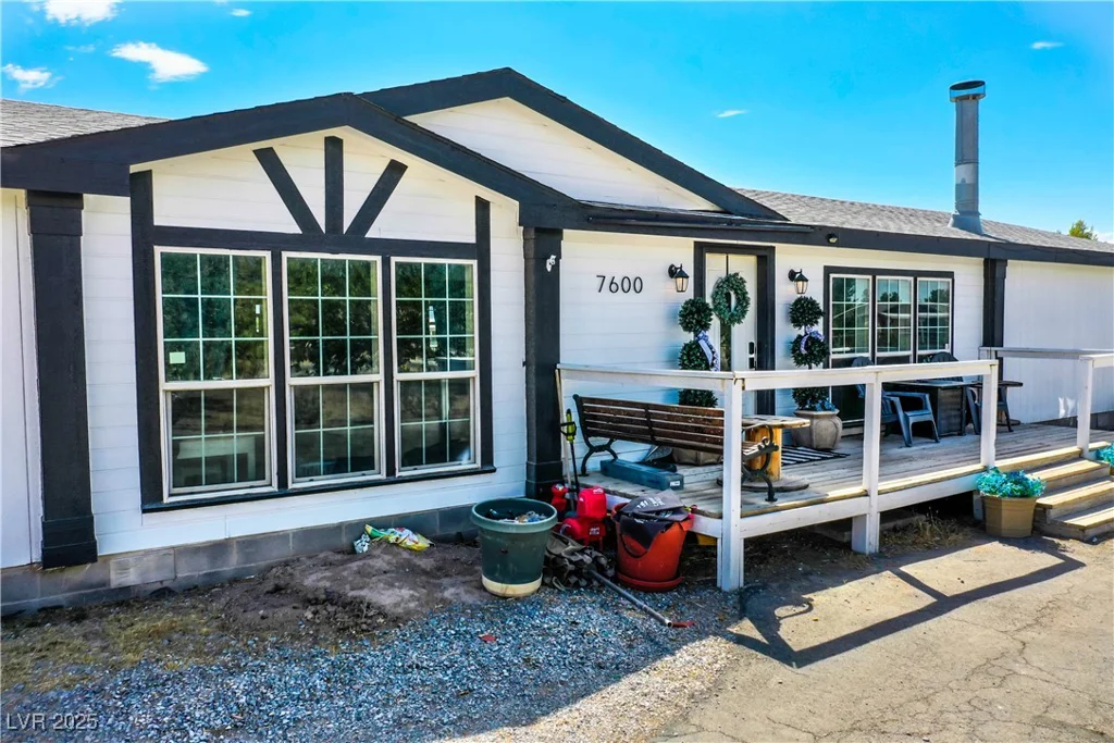 7600 Pioneer, Pahrump, NV 89061