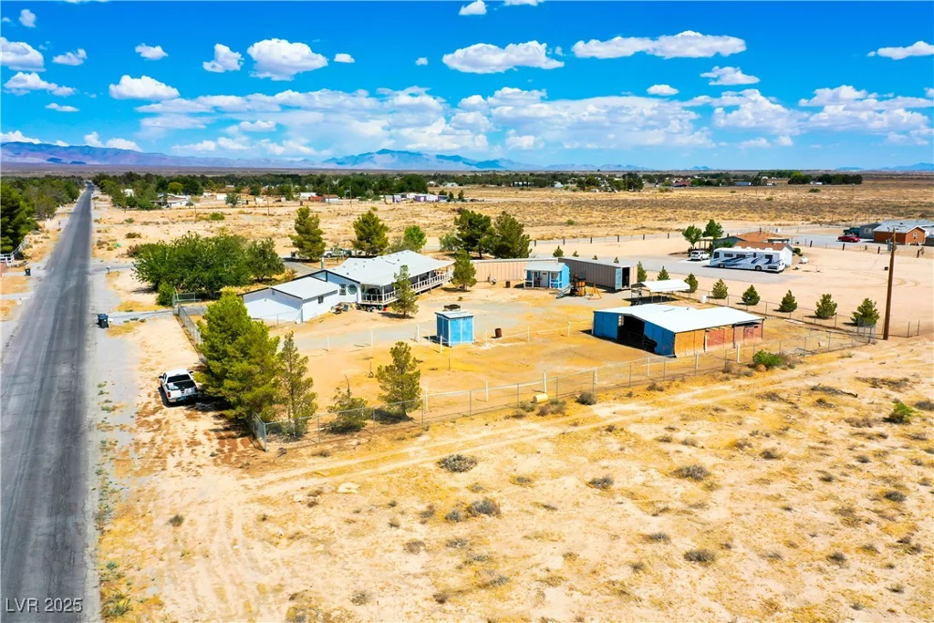 7600 Pioneer, Pahrump, NV 89061