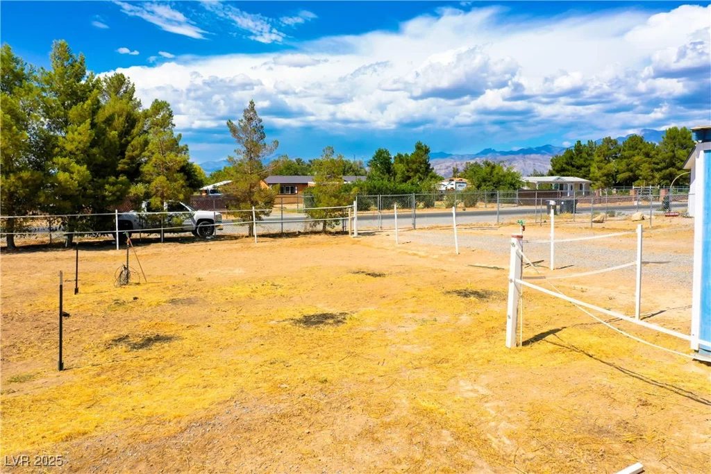 7600 Pioneer, Pahrump, NV 89061