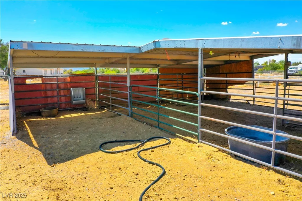 7600 Pioneer, Pahrump, NV 89061