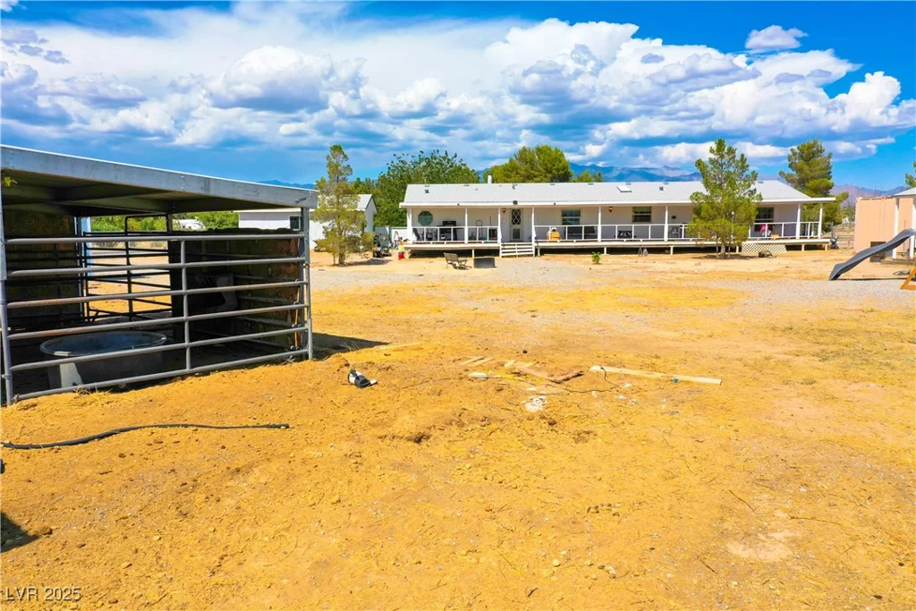 7600 Pioneer, Pahrump, NV 89061