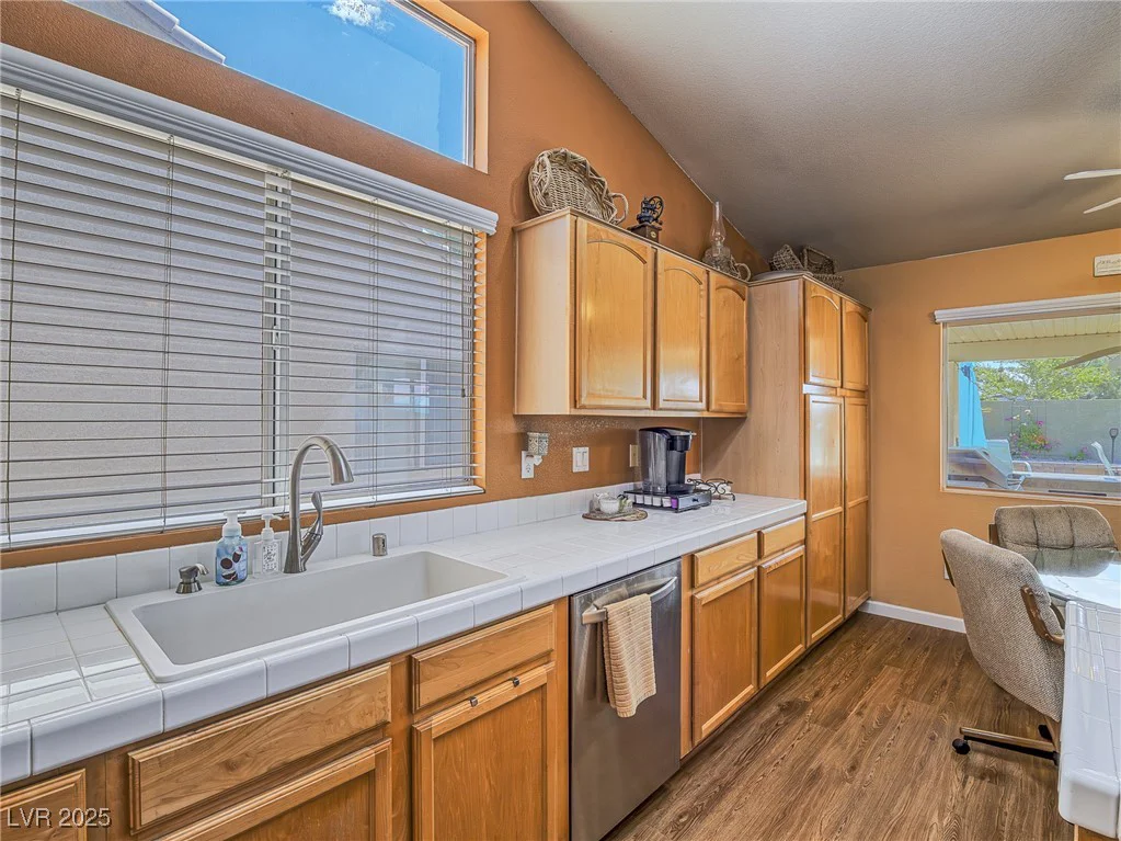 3591 Yorba Linda, Las Vegas, NV 89122