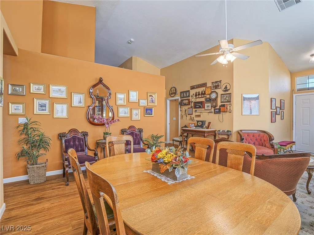 3591 Yorba Linda, Las Vegas, NV 89122