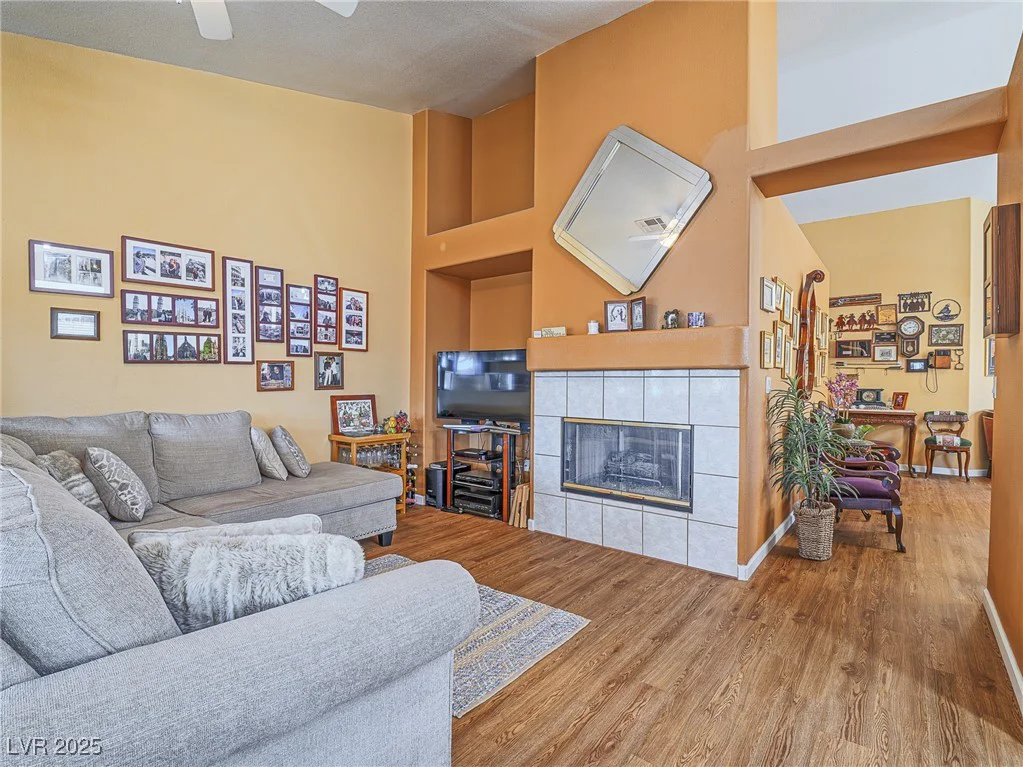 3591 Yorba Linda, Las Vegas, NV 89122