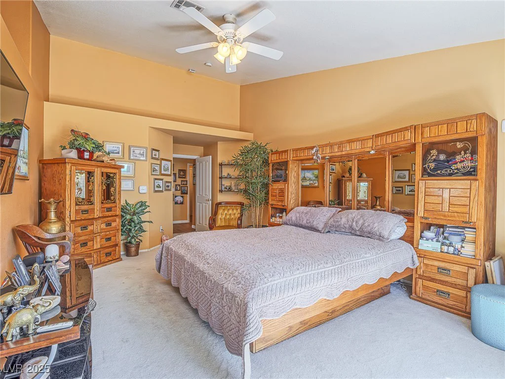 3591 Yorba Linda, Las Vegas, NV 89122