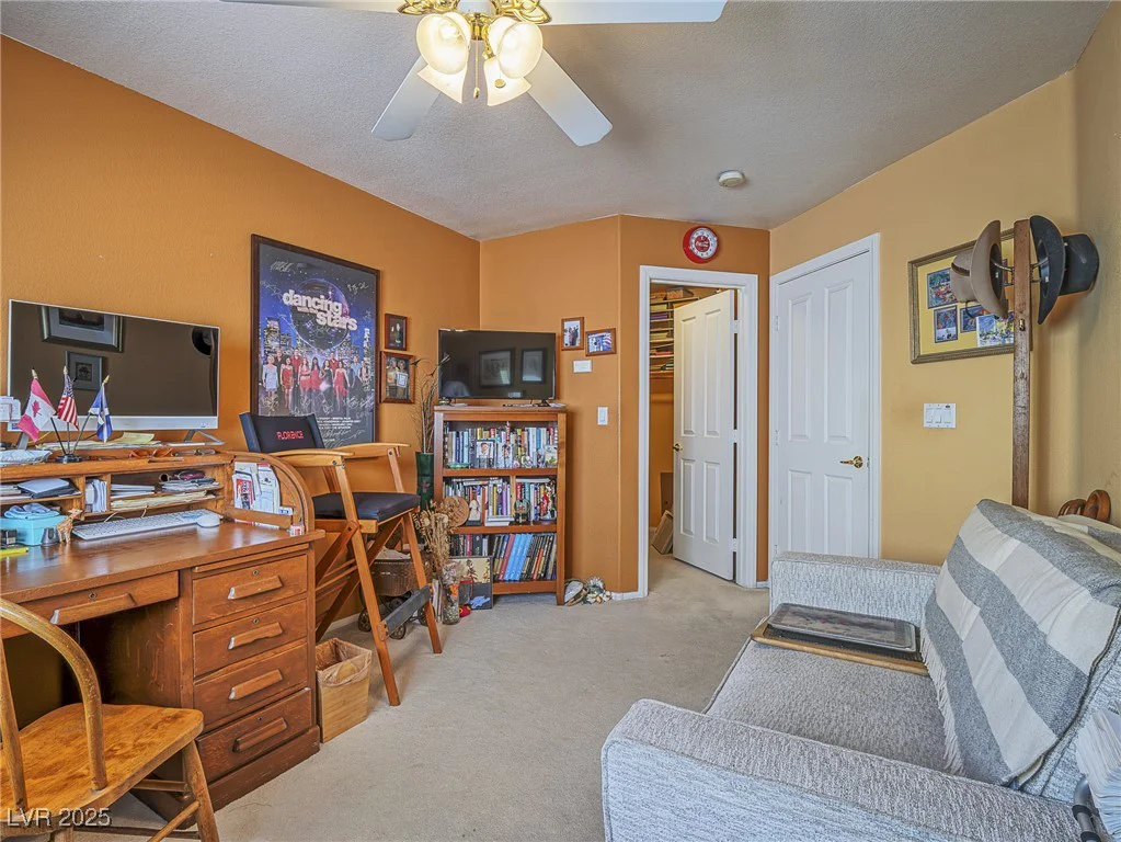 3591 Yorba Linda, Las Vegas, NV 89122