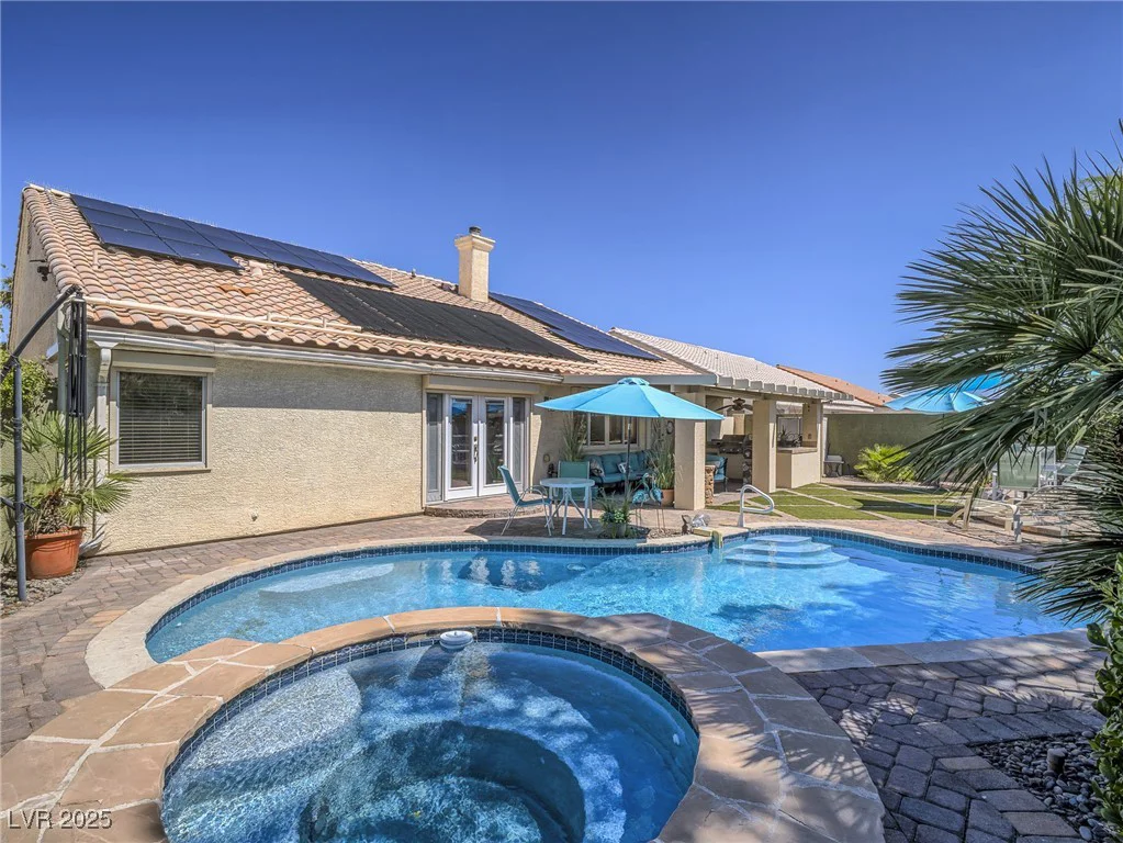 3591 Yorba Linda, Las Vegas, NV 89122