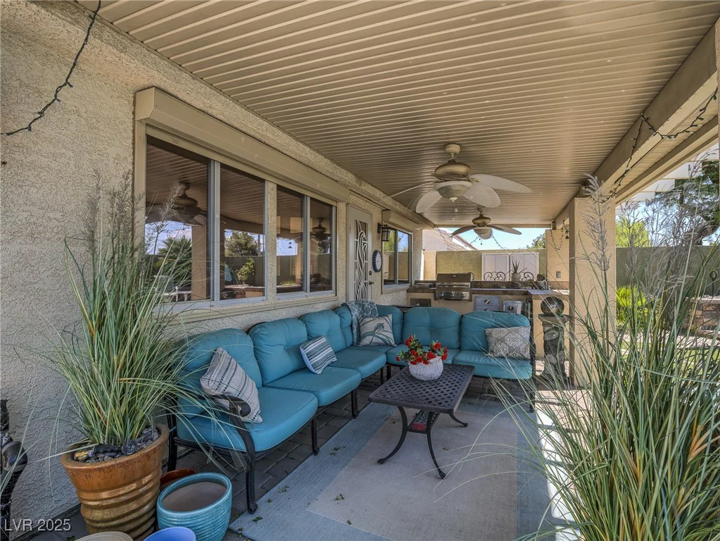 3591 Yorba Linda, Las Vegas, NV 89122