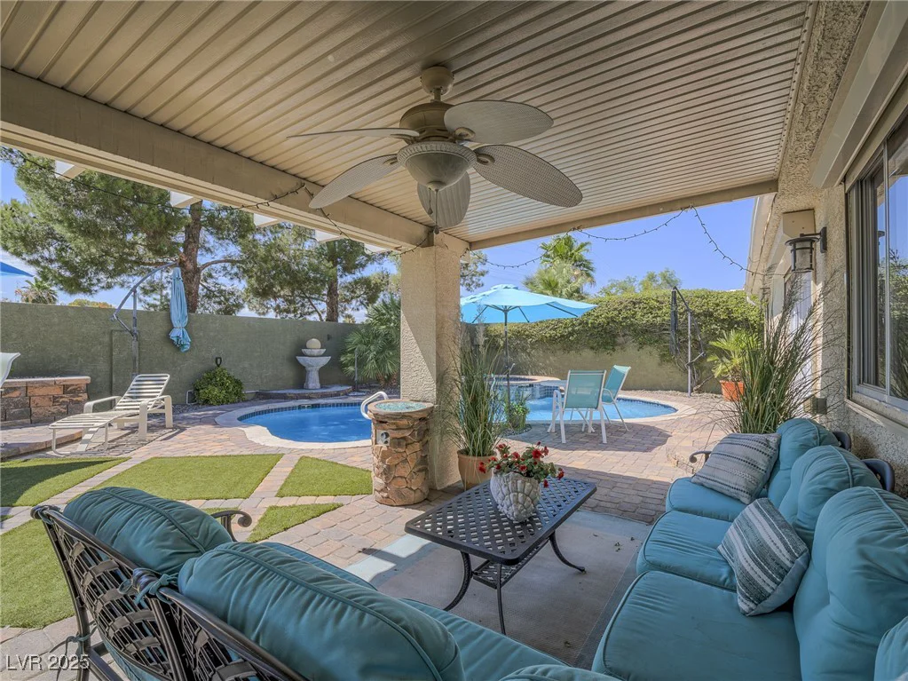 3591 Yorba Linda, Las Vegas, NV 89122