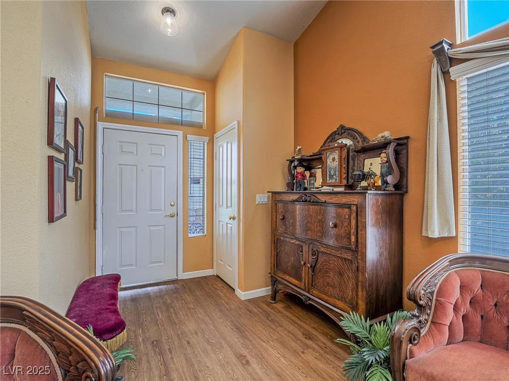 3591 Yorba Linda, Las Vegas, NV 89122