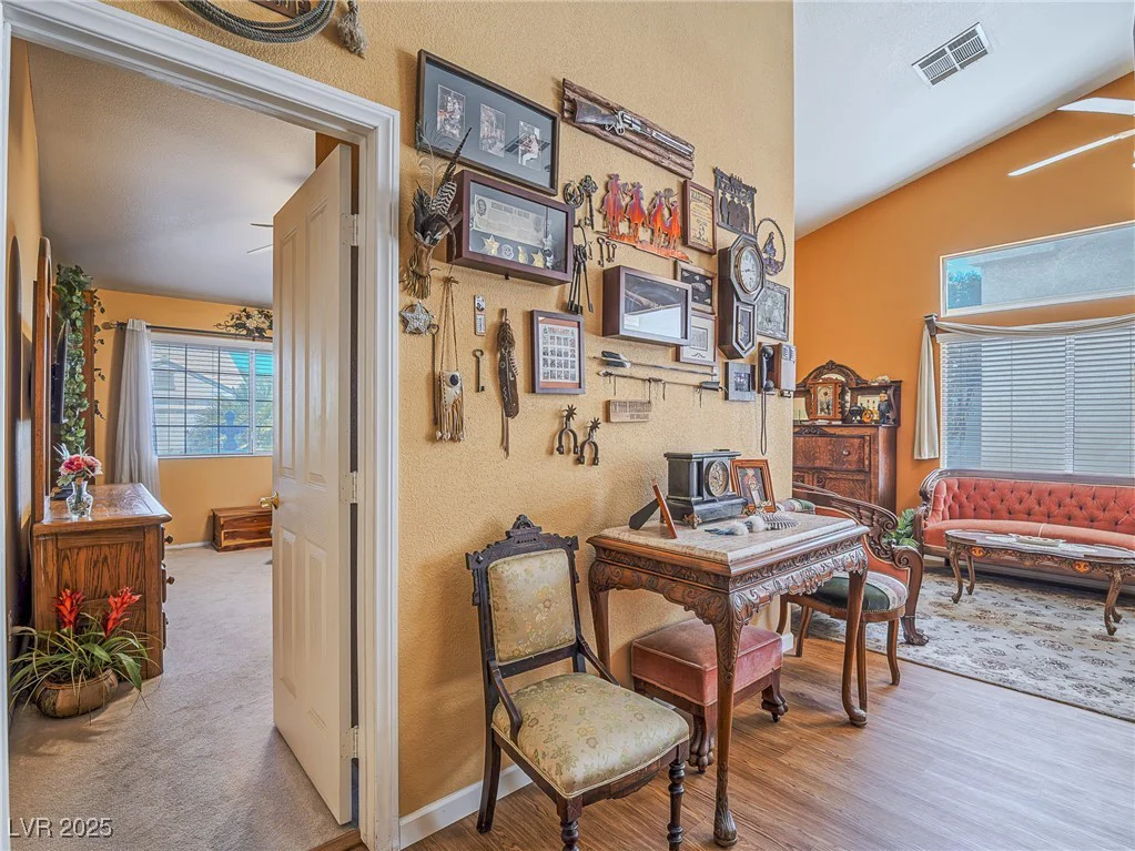 3591 Yorba Linda, Las Vegas, NV 89122