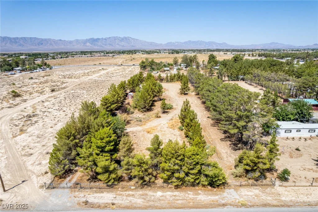 6210 Hawkins, Pahrump, NV 89061