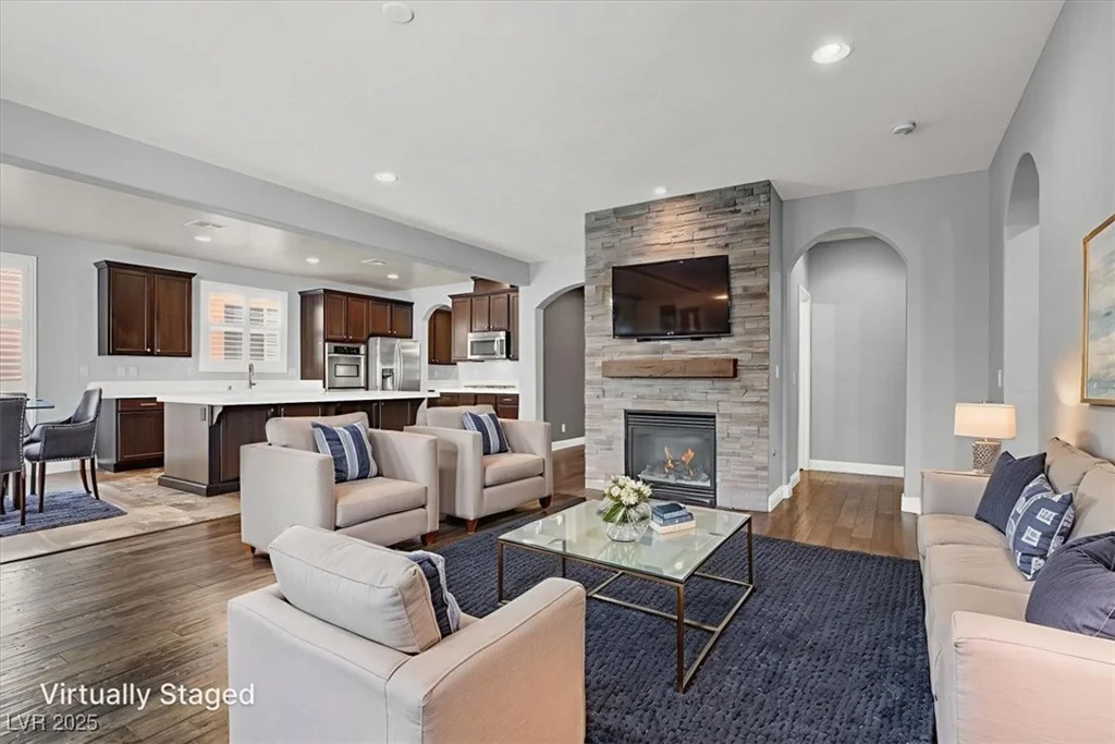 107 Crooked Putter, Las Vegas, NV 89148