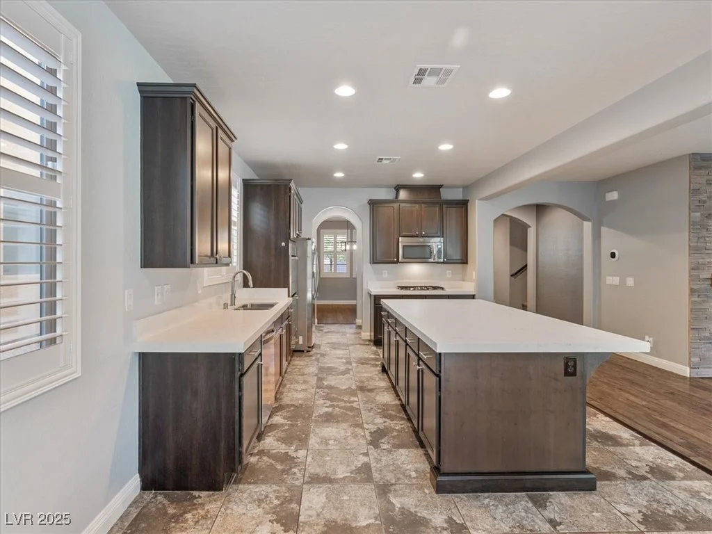 107 Crooked Putter, Las Vegas, NV 89148