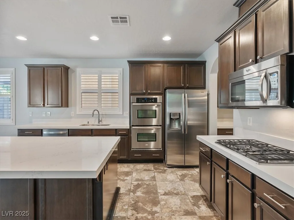 107 Crooked Putter, Las Vegas, NV 89148