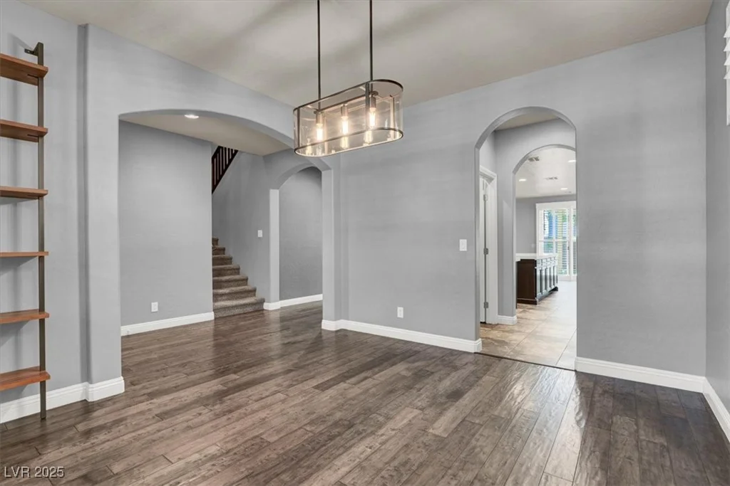 107 Crooked Putter, Las Vegas, NV 89148