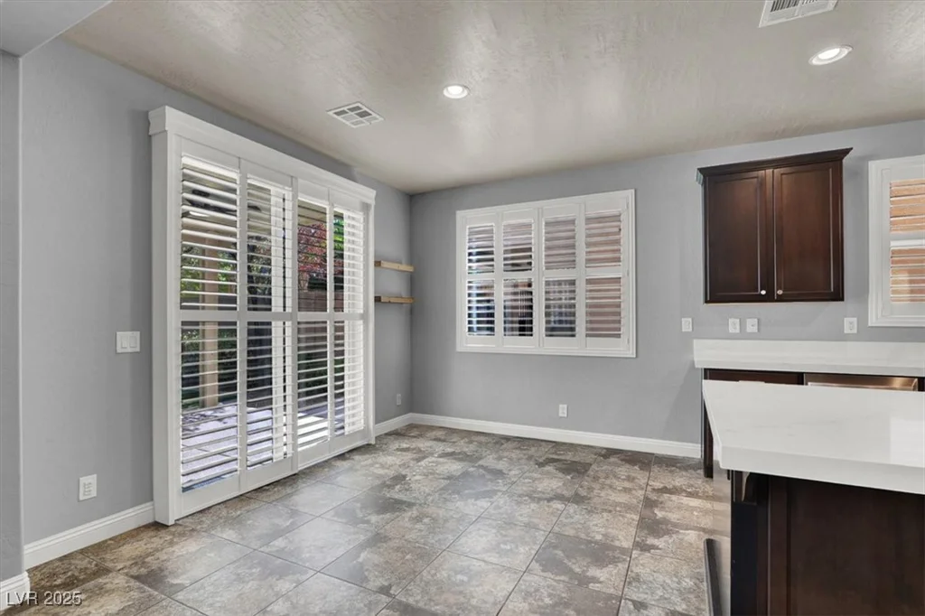 107 Crooked Putter, Las Vegas, NV 89148