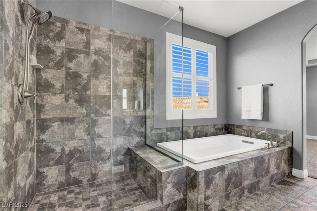 107 Crooked Putter, Las Vegas, NV 89148