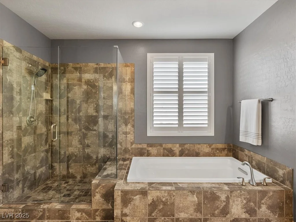 107 Crooked Putter, Las Vegas, NV 89148