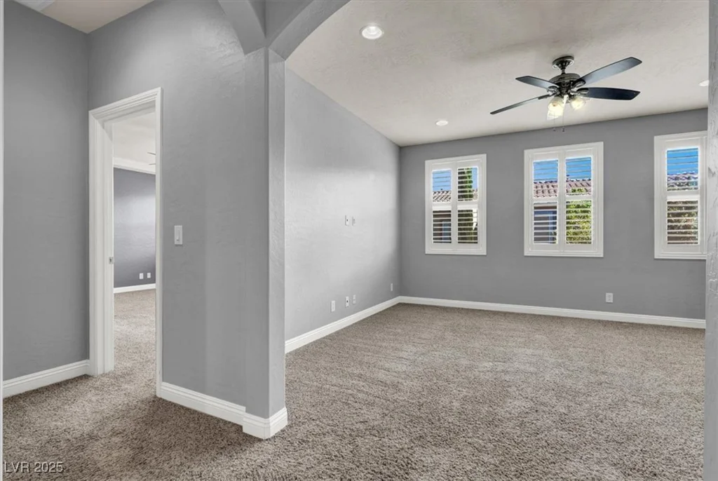 107 Crooked Putter, Las Vegas, NV 89148