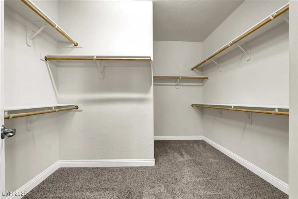107 Crooked Putter, Las Vegas, NV 89148