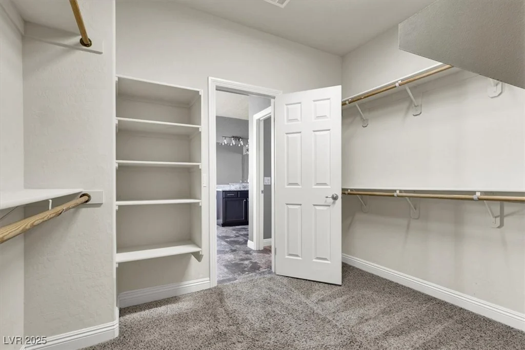 107 Crooked Putter, Las Vegas, NV 89148