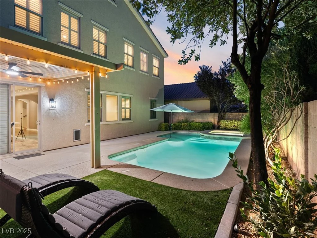 107 Crooked Putter, Las Vegas, NV 89148