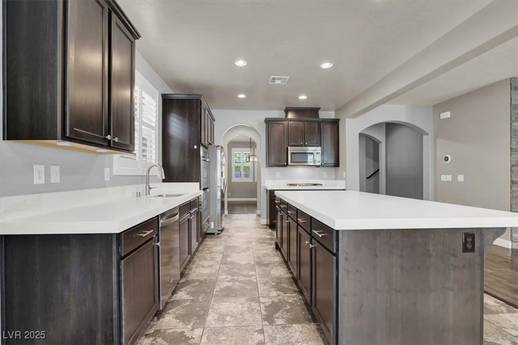 107 Crooked Putter, Las Vegas, NV 89148