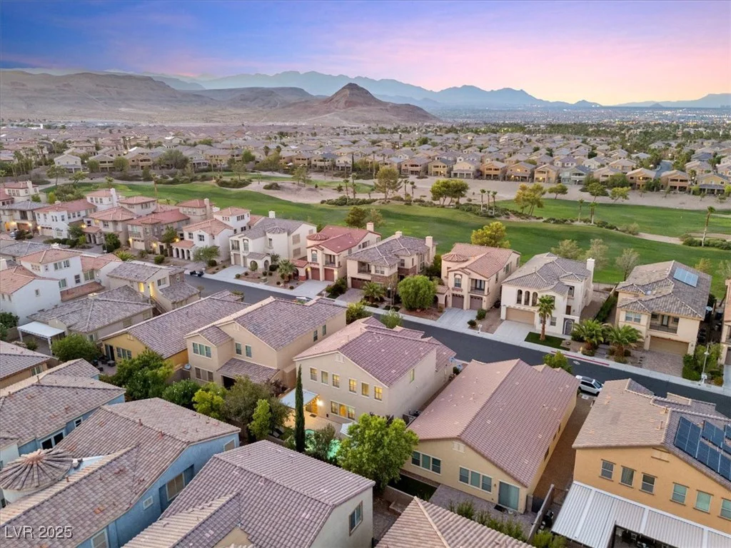107 Crooked Putter, Las Vegas, NV 89148