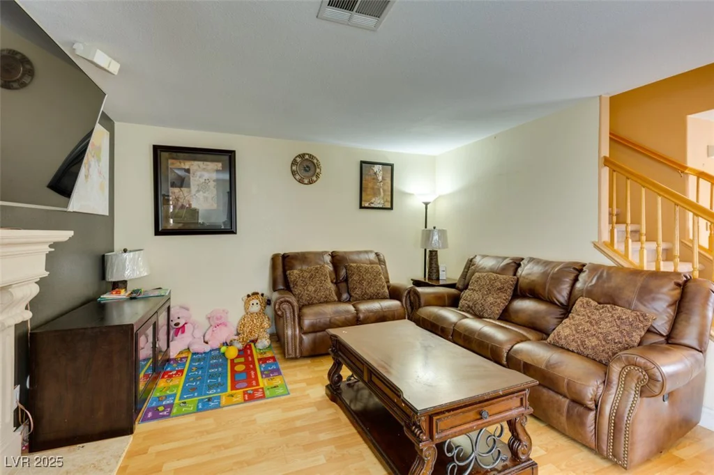 921 RADIANT STAR, Las Vegas, NV 89145