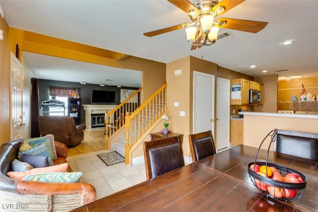 921 RADIANT STAR, Las Vegas, NV 89145