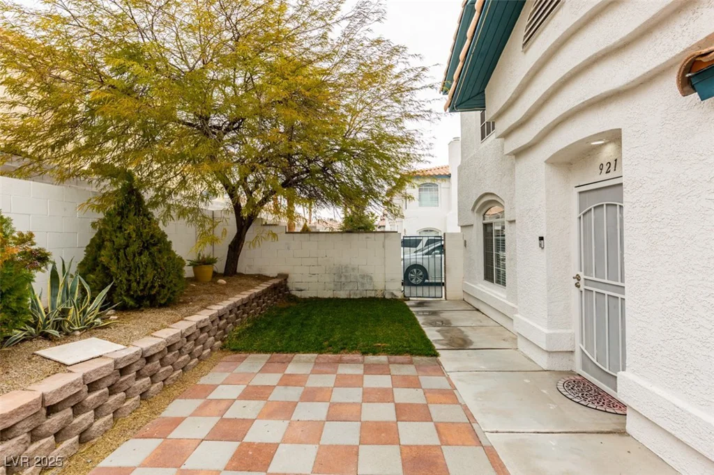 921 RADIANT STAR, Las Vegas, NV 89145