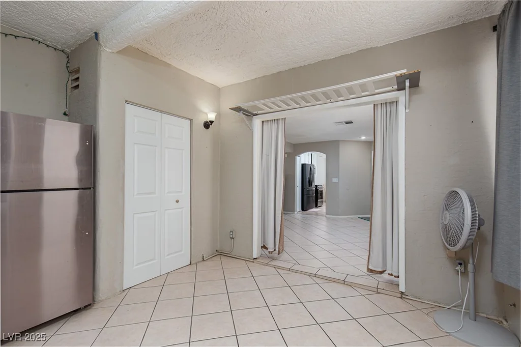 1541 Linnbaker, Las Vegas, NV 89110