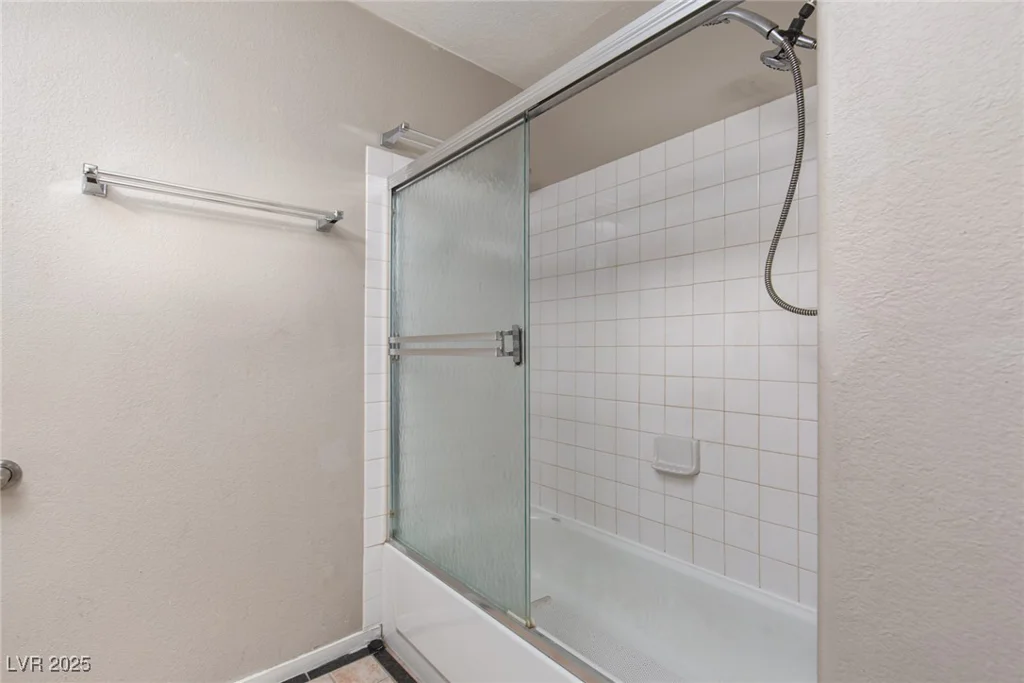1541 Linnbaker, Las Vegas, NV 89110