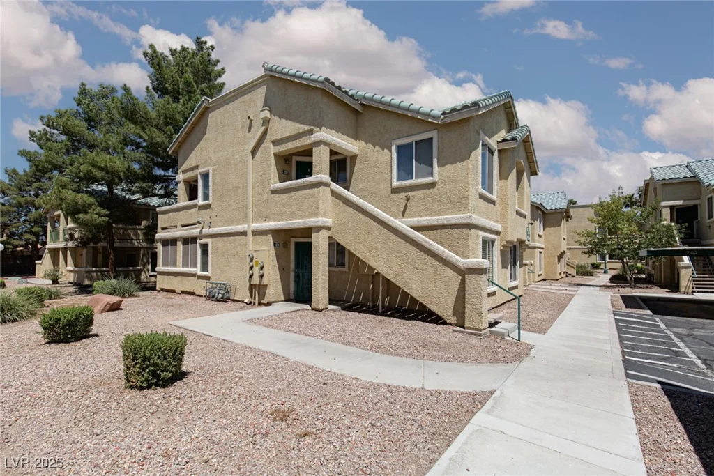 1541 Linnbaker, Las Vegas, NV 89110