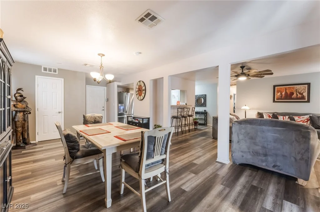 3890 White Horse, Las Vegas, NV 89115