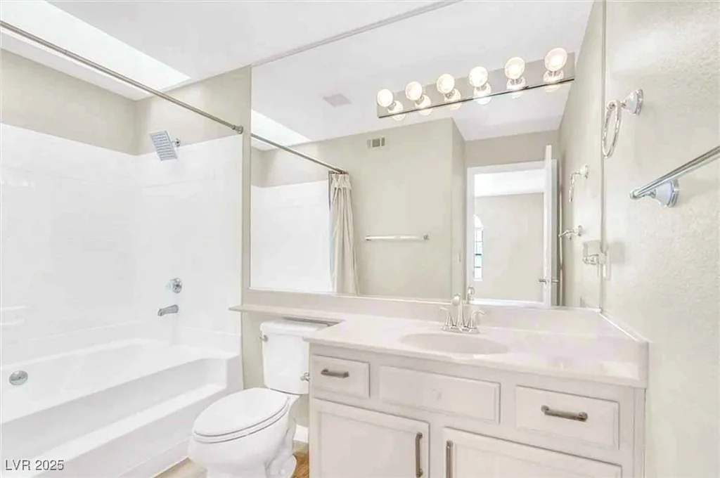 2966 Juniper Hills, Las Vegas, NV 89142
