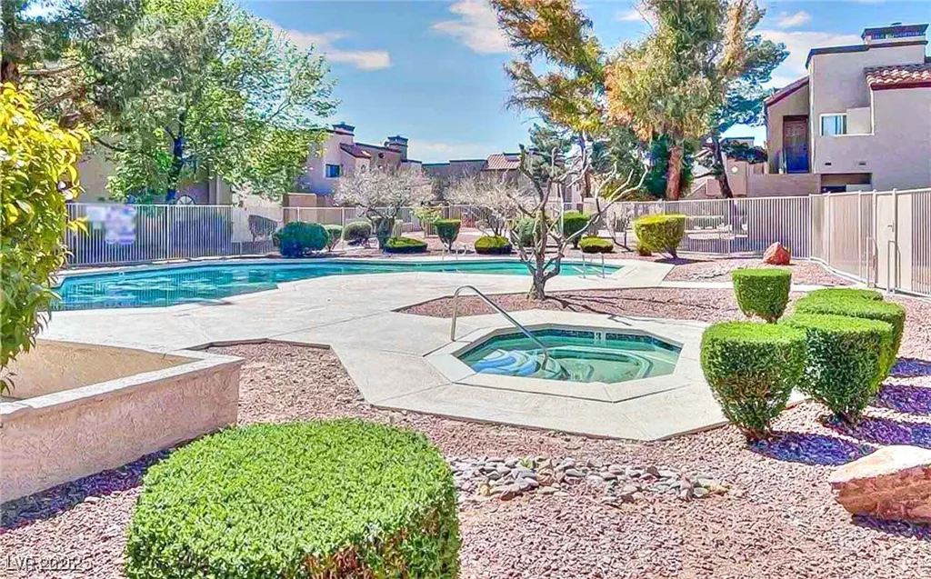 2966 Juniper Hills, Las Vegas, NV 89142