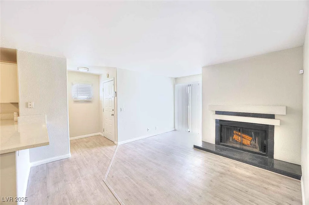 2966 Juniper Hills, Las Vegas, NV 89142