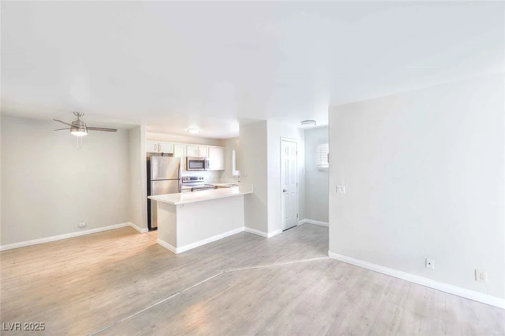 2966 Juniper Hills, Las Vegas, NV 89142